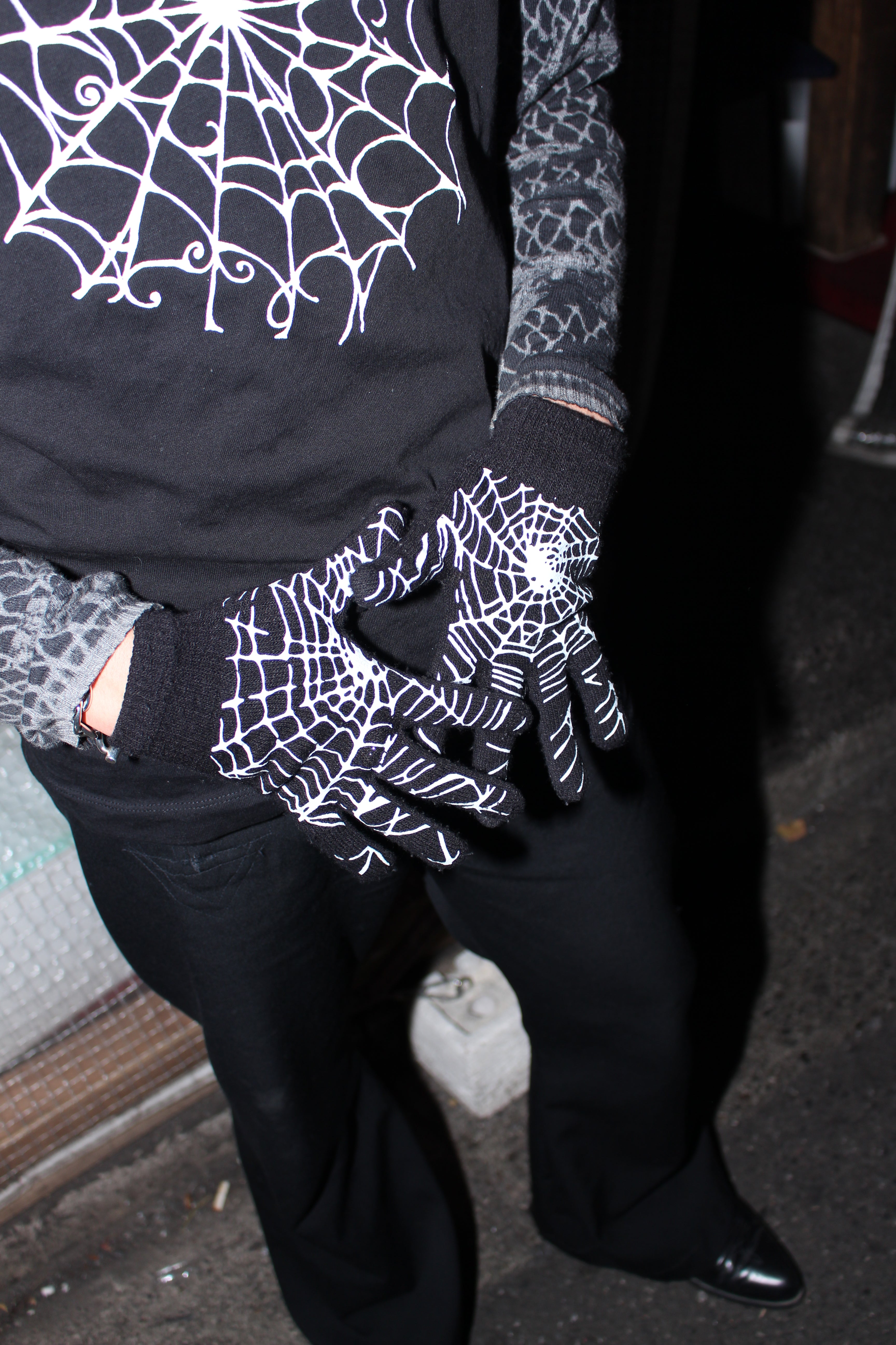 小物 Earl skateboards PRINTED SPIDER-GLOVES Products – Earl Skateboards