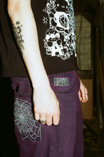 Load image into Gallery viewer, &#39;Web&#39; Jeans Purple
